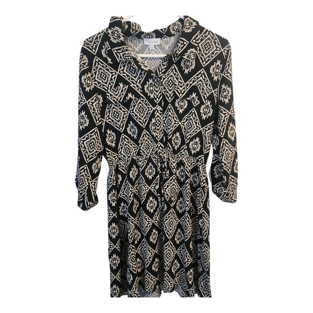 Luxology Monochrome Geometric Blouse